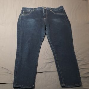 d. jeans Dark Blue Women's Stretch Capris